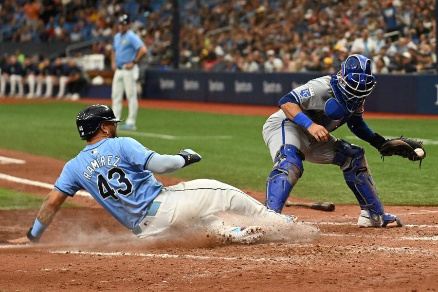 Brandon Lowe's bases-clearing triple help Rays beat Royals