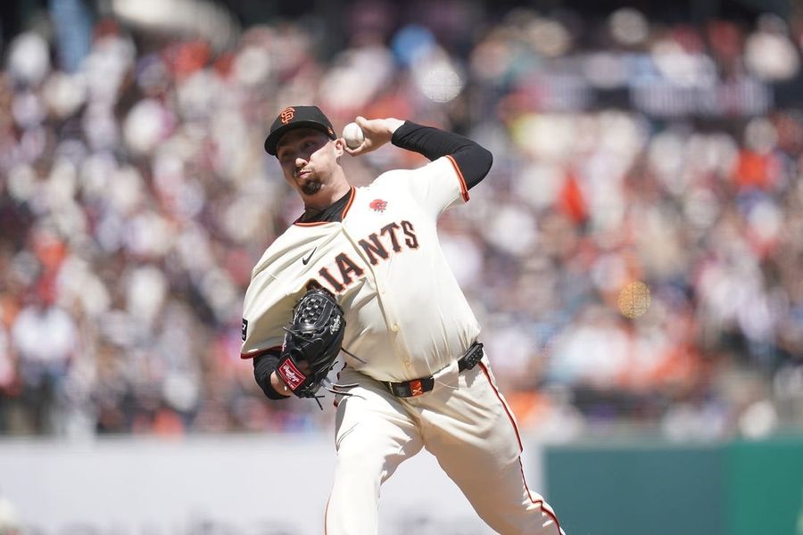 Bottom of order helps Giants top Phillies