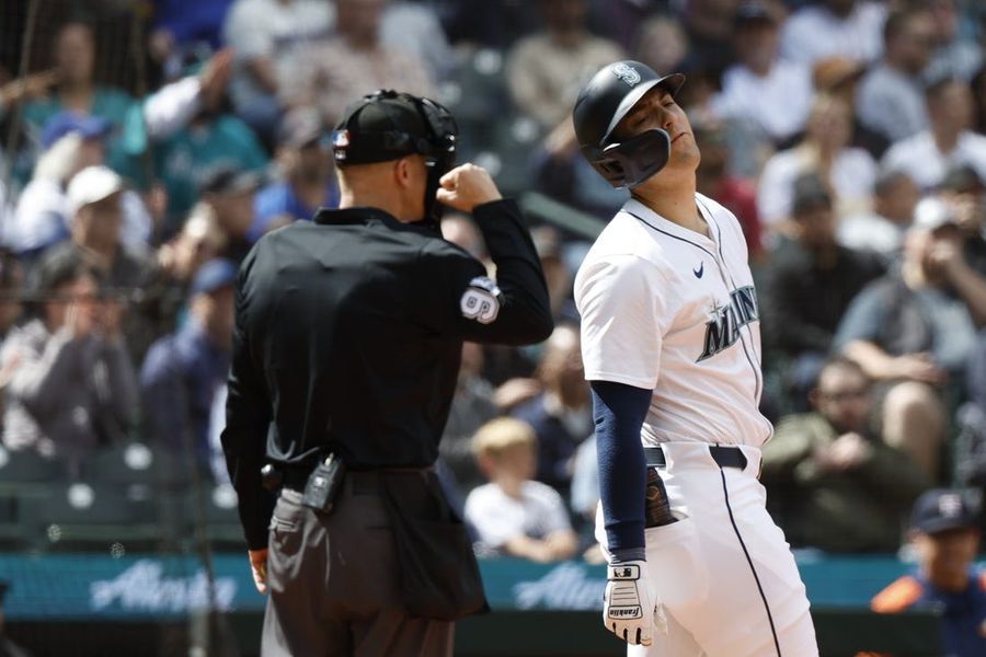 Mariners look to ignite offense in opener vs. Angels