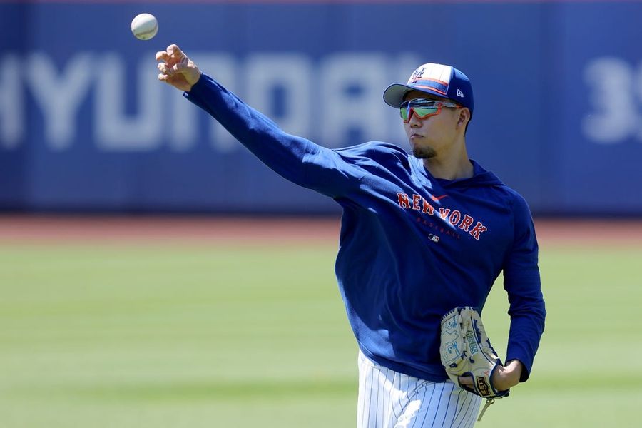 MLB: Arizona Diamondbacks at New York Mets
