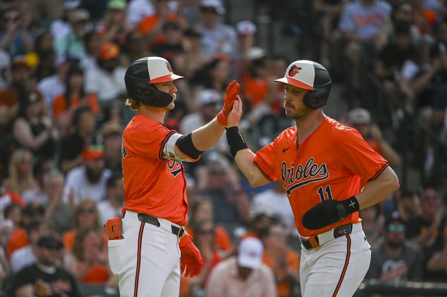 Ryan Mountcastle leads power surge as O's down Rays