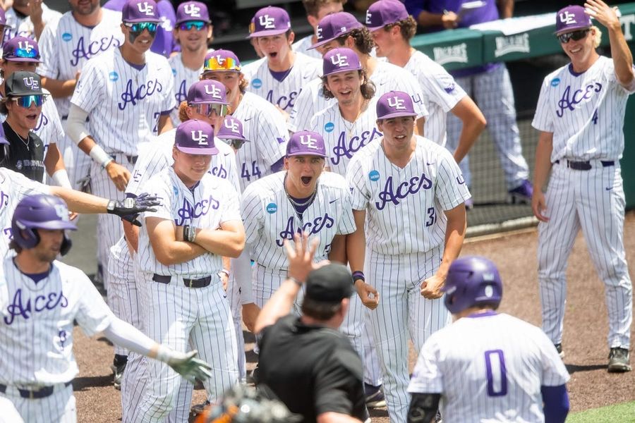 Super Regional roundup: Evansville shocks No. 1 Tennessee