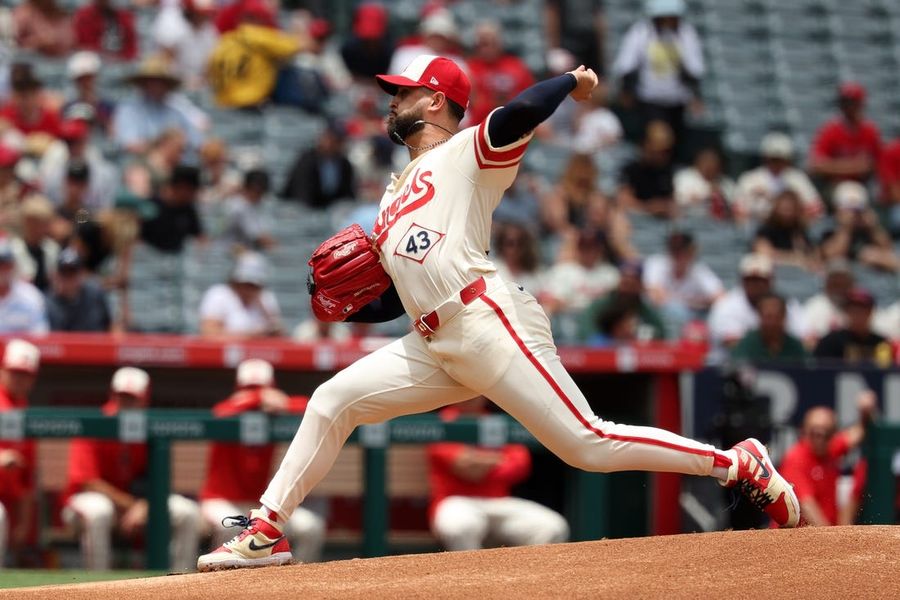 Giants face Angels in matchup of struggling pitchers