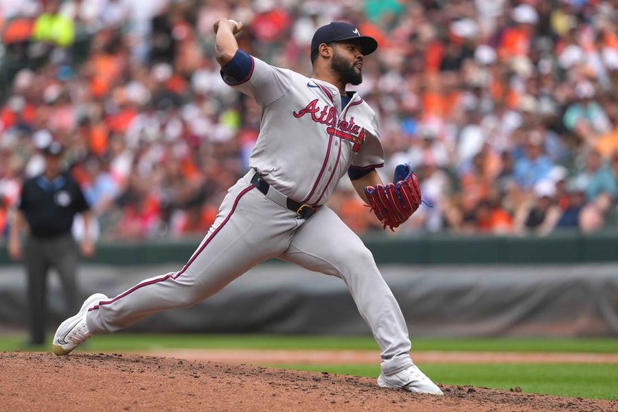 MLB: Atlanta Braves at Baltimore Orioles