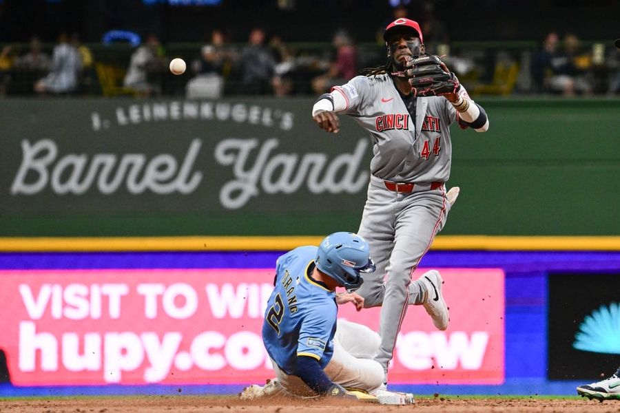 MLB: Cincinnati Reds at Milwaukee Brewers