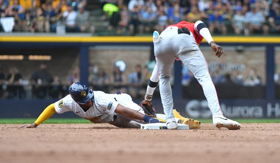 MLB: Cincinnati Reds at Milwaukee Brewers