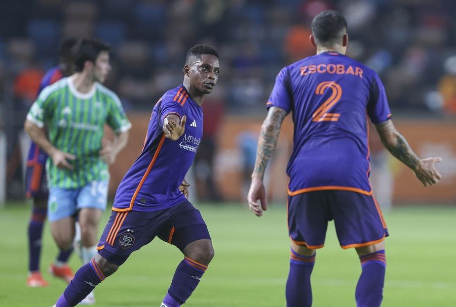 MLS: Seattle Sounders FC at Houston Dynamo FC