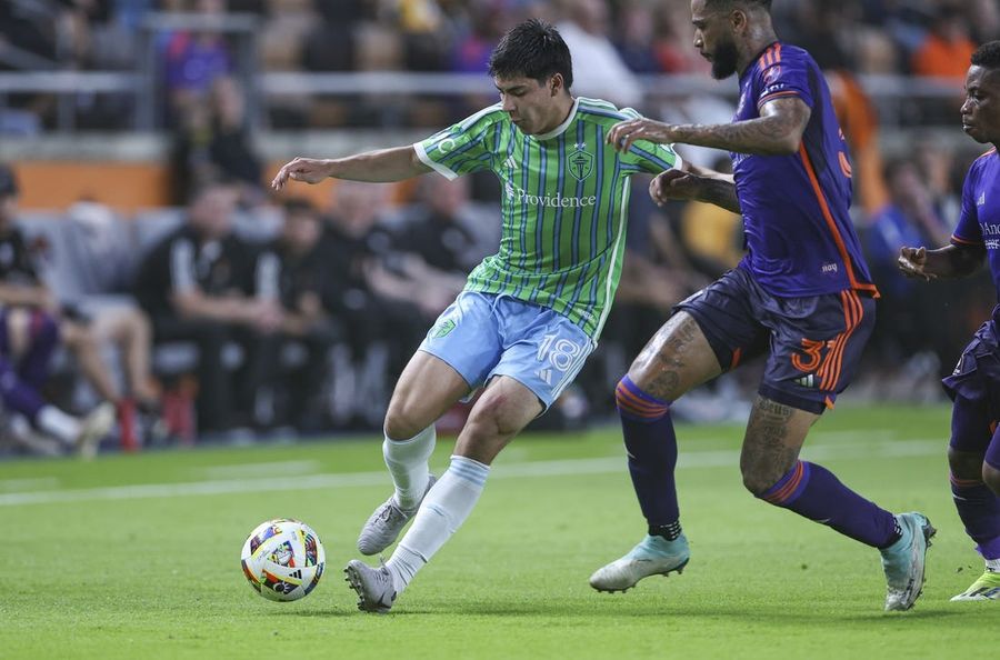 MLS: Seattle Sounders FC at Houston Dynamo FC