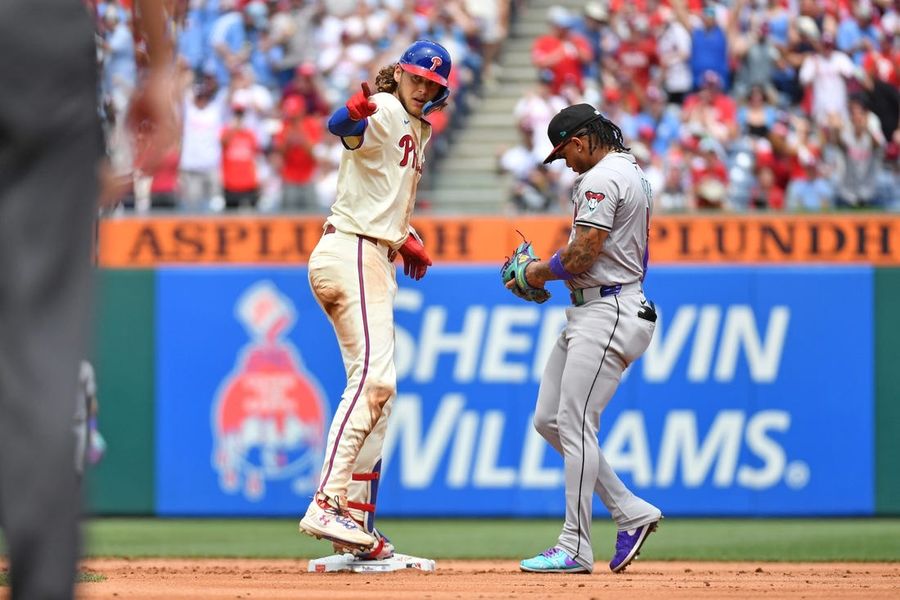 Cristopher Sanchez, Phillies stifle D-backs, win series