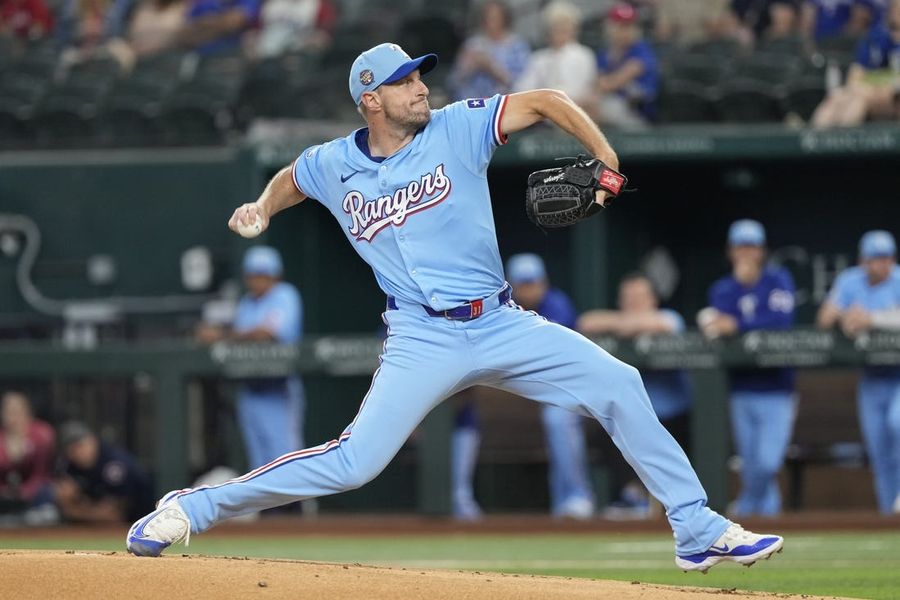 MLB: Kansas City Royals at Texas Rangers