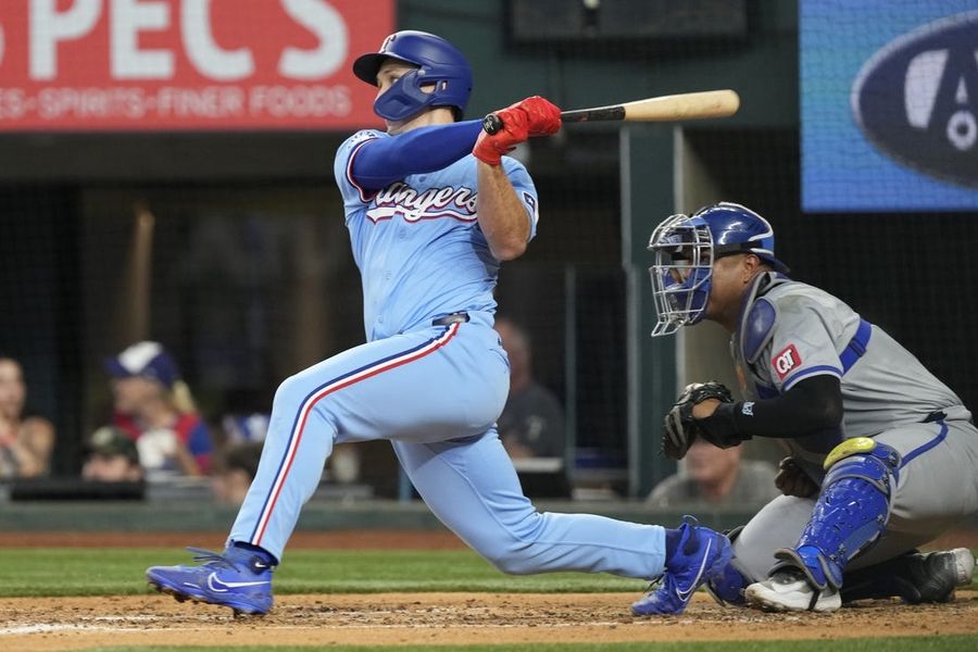 Rangers welcome Padres, hope to draw from Langford's big day