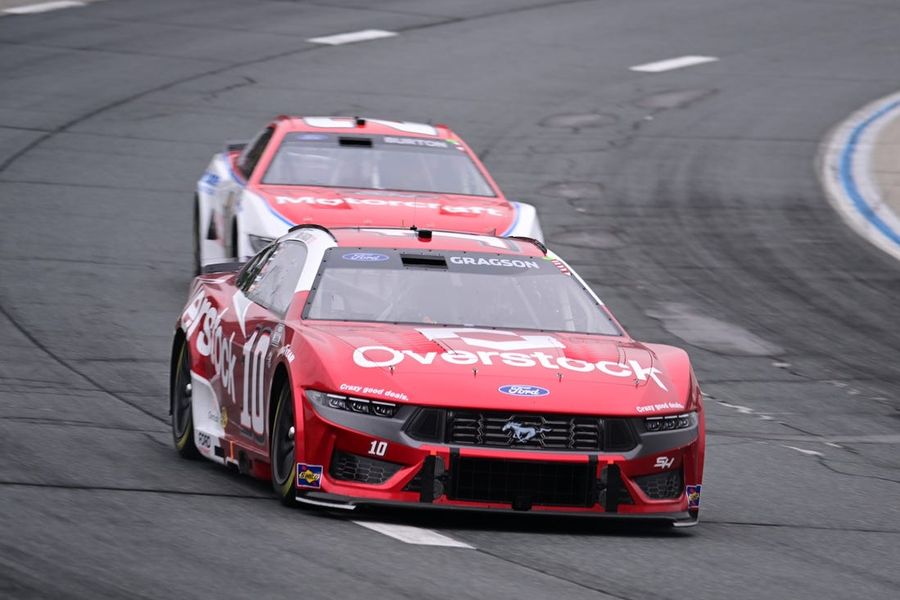 NASCAR: USA TODAY 301