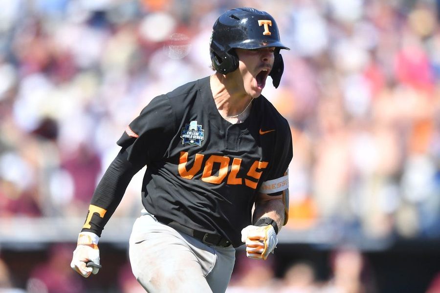 Syndication: The Knoxville News-Sentinel