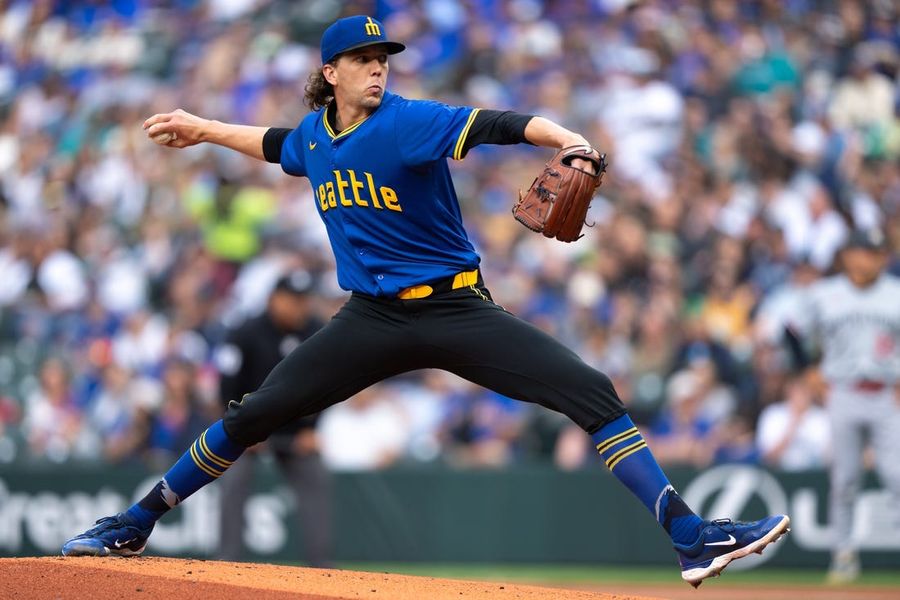 Murciélagos silenciosos acechan a los Marineros antes de la serie contra los Padres