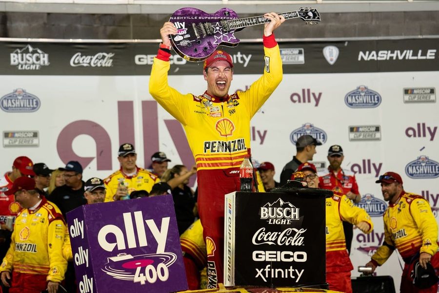 Joey Logano prevails in five overtimes in Nashville