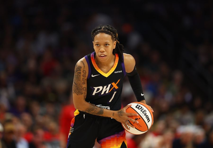 WNBA: Indiana Fever at Phoenix Mercury