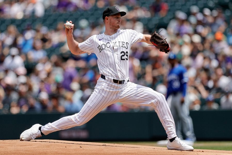 Los Rockies derriban al RHP Jake Bird, retiran al RHP Tanner Gordon