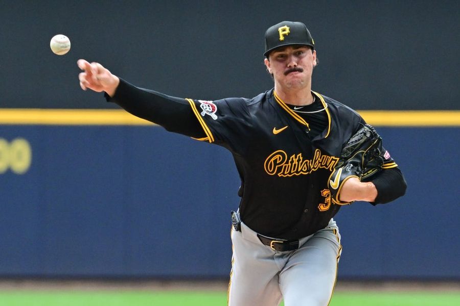 MLB: Pittsburgh Pirates at Milwaukee Brewers