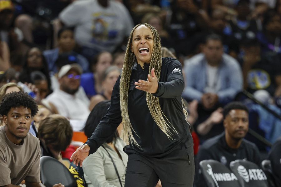 WNBA: New York Liberty at Chicago Sky