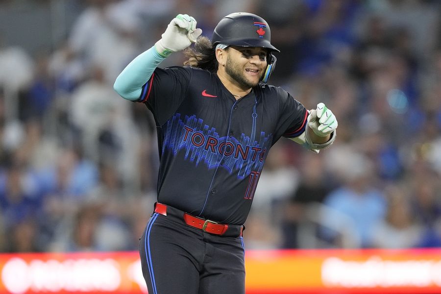 Report: Jays SS Bo Bichette has said he would welcome trade