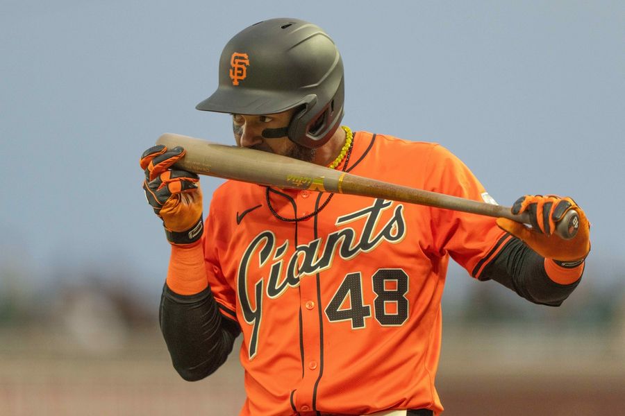 Marlins claim OF Derek Hill off waivers from Giants