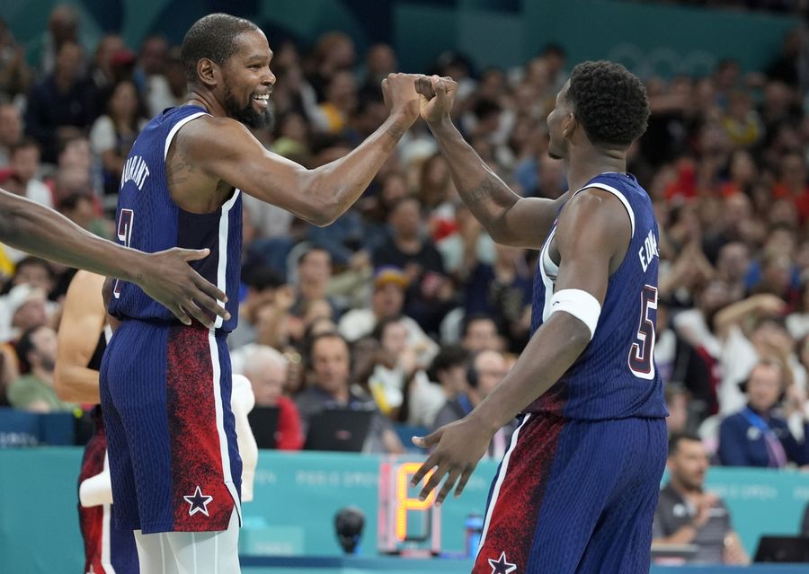 Olympics: Basketball-Men Group C - SRB-USA