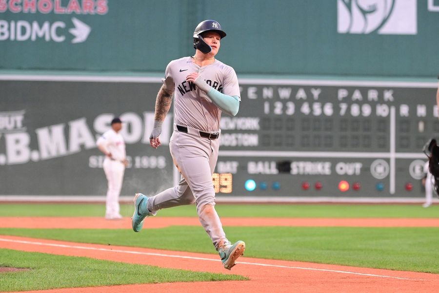 Los Yankees contienen a los Medias Rojas y se llevan la serie de 3 juegos 