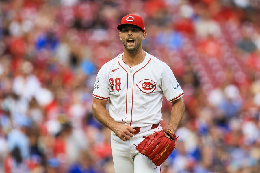 MLB: Chicago Cubs at Cincinnati Reds