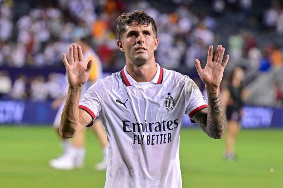 Informe: La estrella de la selección estadounidense Christian Pulisic firmará un nuevo contrato con el AC Milan.