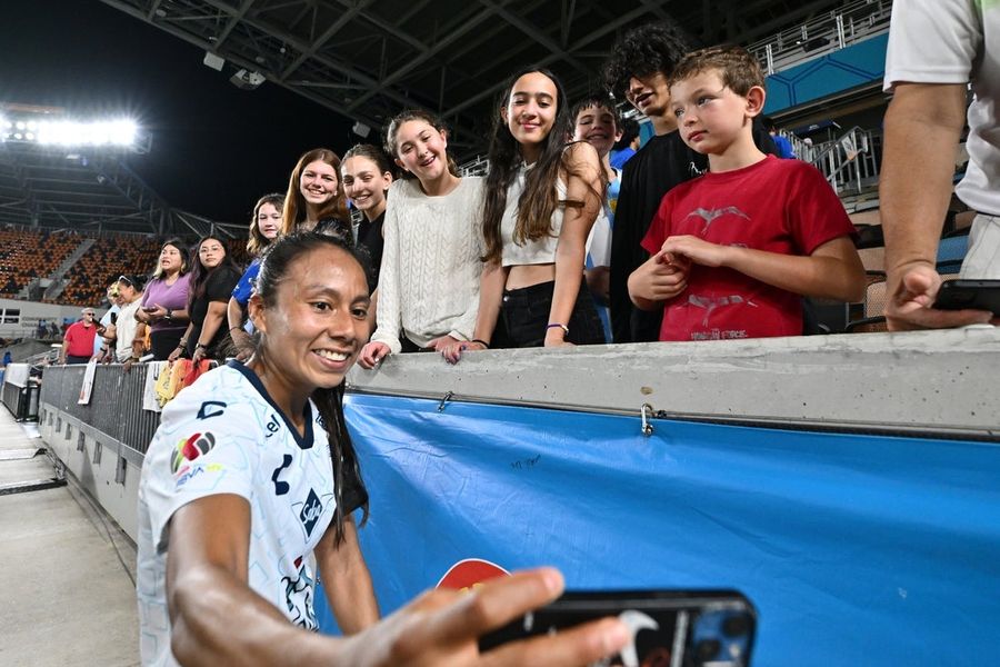 NWSL: Summer Cup-Pachuca at Houston Dash