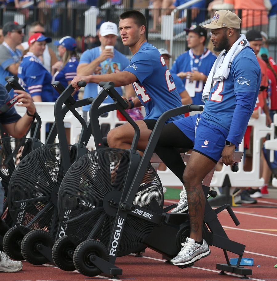 Report: Bills releasing S Mike Edwards, per request