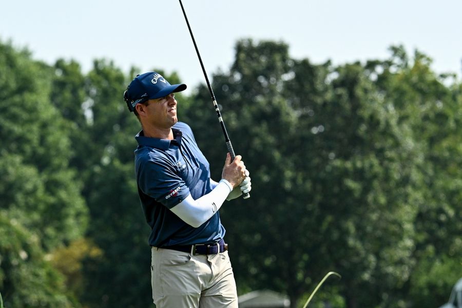 Max Greyserman (mano) WD del AT&T Pebble Beach Pro-Am