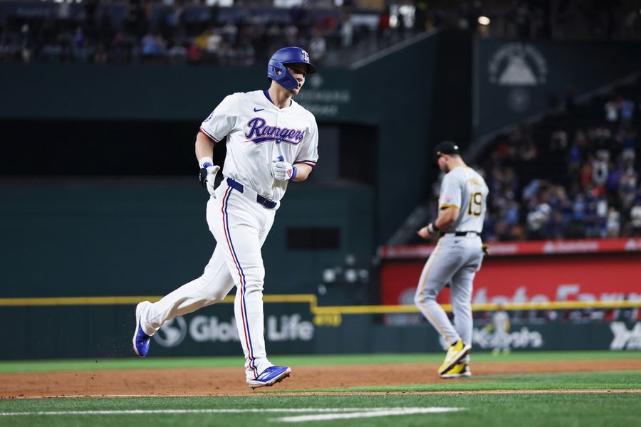 MLB: Pittsburgh Pirates at Texas Rangers