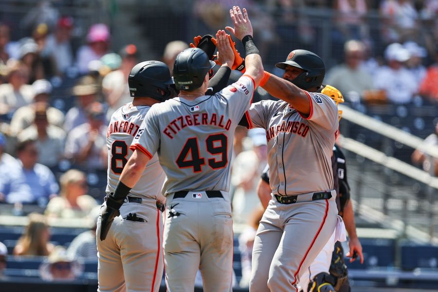 MLB: San Francisco Giants at San Diego Padres