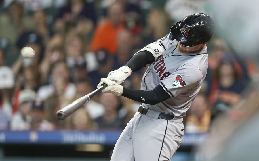 Los D-backs consiguen 3 HR y 8 RBI de Pavin Smith y aplastan a los Astros