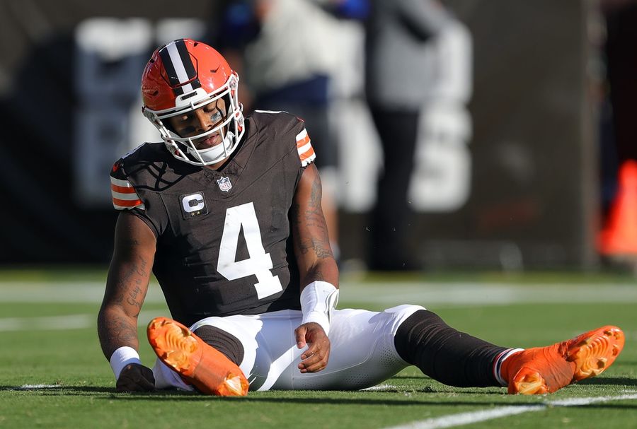 Deshaun Watson will start vs. Jags as Browns keep issues off field