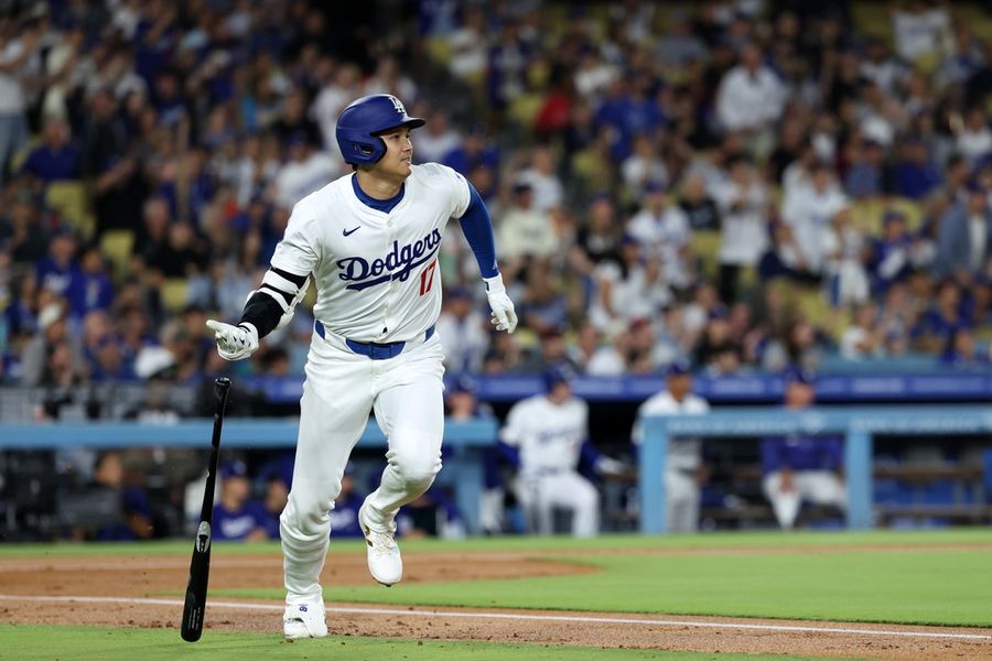 MLB: Chicago Cubs at Los Angeles Dodgers