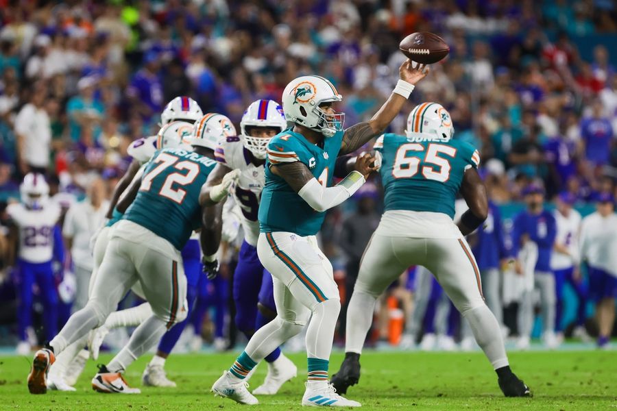 NFL: Buffalo Bills at Miami Dolphins