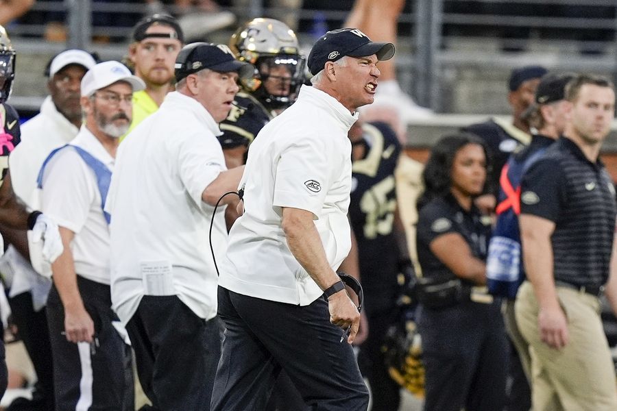 NCAA Football: Mississippi at Wake Forest