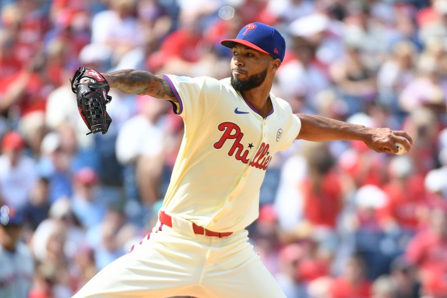 J.T. Realmuto's hit gives Phillies walk-off win over Mets