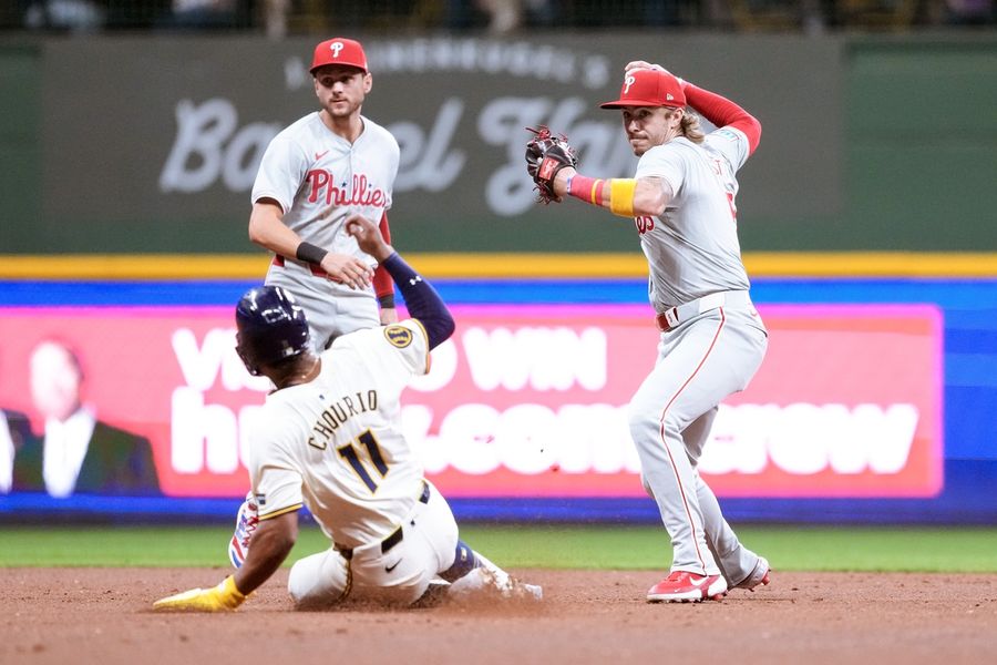 MLB: Philadelphia Phillies at Milwaukee Brewers