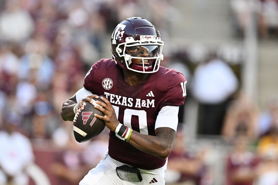 NCAA Football: Bowling Green at Texas A&M