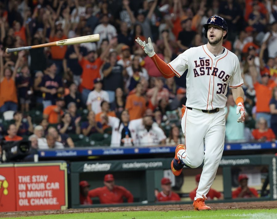 Los Cachorros adquieren al jardinero estrella Kyle Tucker de los Astros