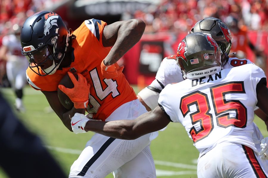Giants sign WR Lil'Jordan Humphrey