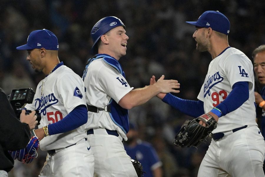 MLB: San Diego Padres at Los Angeles Dodgers