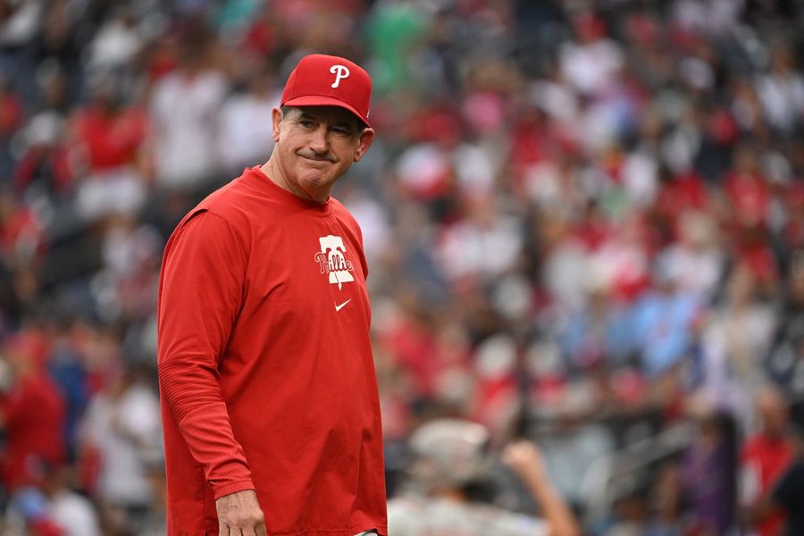 Los Filis extienden el contrato del manager Rob Thomson hasta 2026