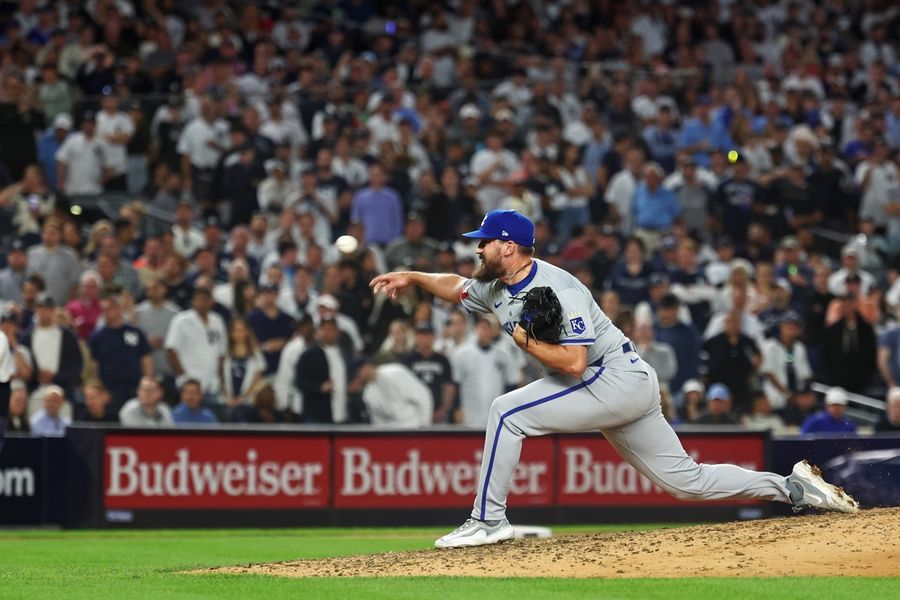 Alex Verdugo y Yankees vencen a Reales en apertura de la SDLA