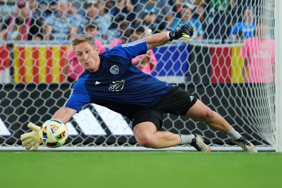 Longtime Sporting KC G Tim Melia announces retirement