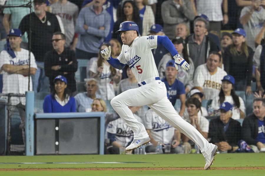 MLB: NLDS-San Diego Padres at Los Angeles Dodgers