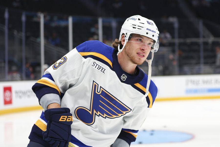 Deadspin | Blues F Jake Neighbours signs 2-year contract extension